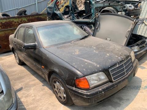 Μεταχειρισμένο αυτοκίνητο MERCEDES C180 W 202 2001 ΚΥΒΙΚΑ 1800CC Ίπποι 120 | Autoscrap - ΧΡΗΣΤΟΣ ΛΑΒΔΑΡΑΣ & ΥΙΟΙ Ο.Ε | Ανακύκλωση , Απόσυρση Αυτοκινήτων, Καταστροφή Αυτοκινήτων, Διάλυση Αντικειμένων - 