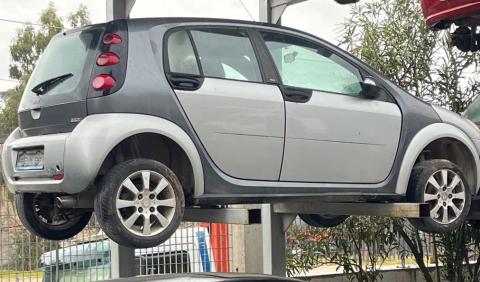 ΜΕΤΑΧΕΙΡΙΣΜΕΝΟ ΑΥΤΟΚΙΝΗΤΟ SMART FOR FOUR ΓΙΑ ΑΝΤΑΛΛΑΚΤΙΚΑ | Autoscrap - ΧΡΗΣΤΟΣ ΛΑΒΔΑΡΑΣ & ΥΙΟΙ Ο.Ε | Ανακύκλωση , Απόσυρση Αυτοκινήτων, Καταστροφή Αυτοκινήτων, Διάλυση Αντικειμένων - 